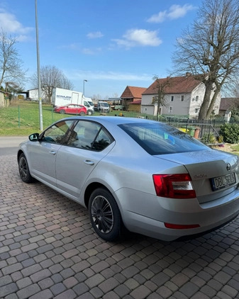 Skoda Octavia cena 36000 przebieg: 251569, rok produkcji 2014 z Lipsko małe 46